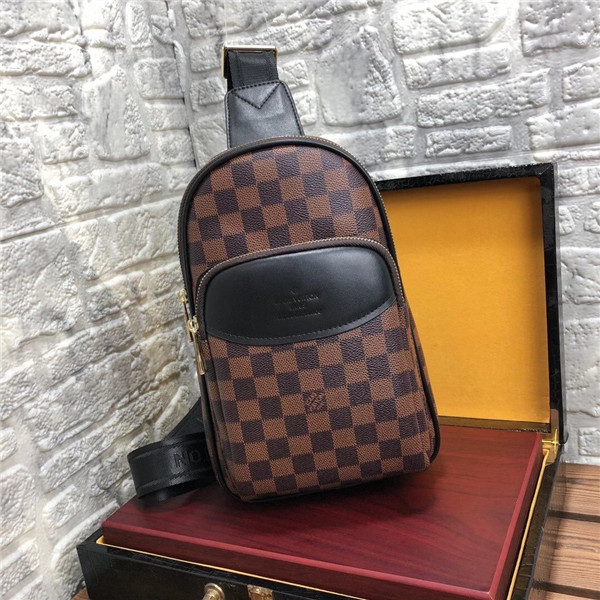 お買い得大人気 ルイヴィトン Louis Vuitton メンズ バッグ 実物の写真 スーパーコピーN品代引き対応国内発送後払い安全信用できるサイト