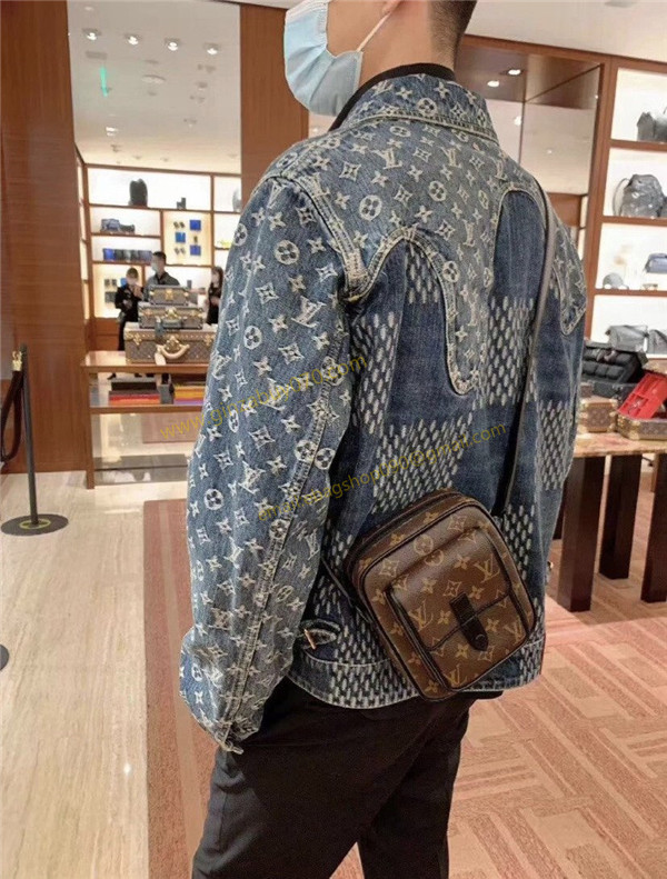 お買い得大人気 ルイヴィトン Louis Vuitton メンズ バッグ 実物の写真 スーパーコピーN品代引き対応国内発送後払い安全信用できるサイト