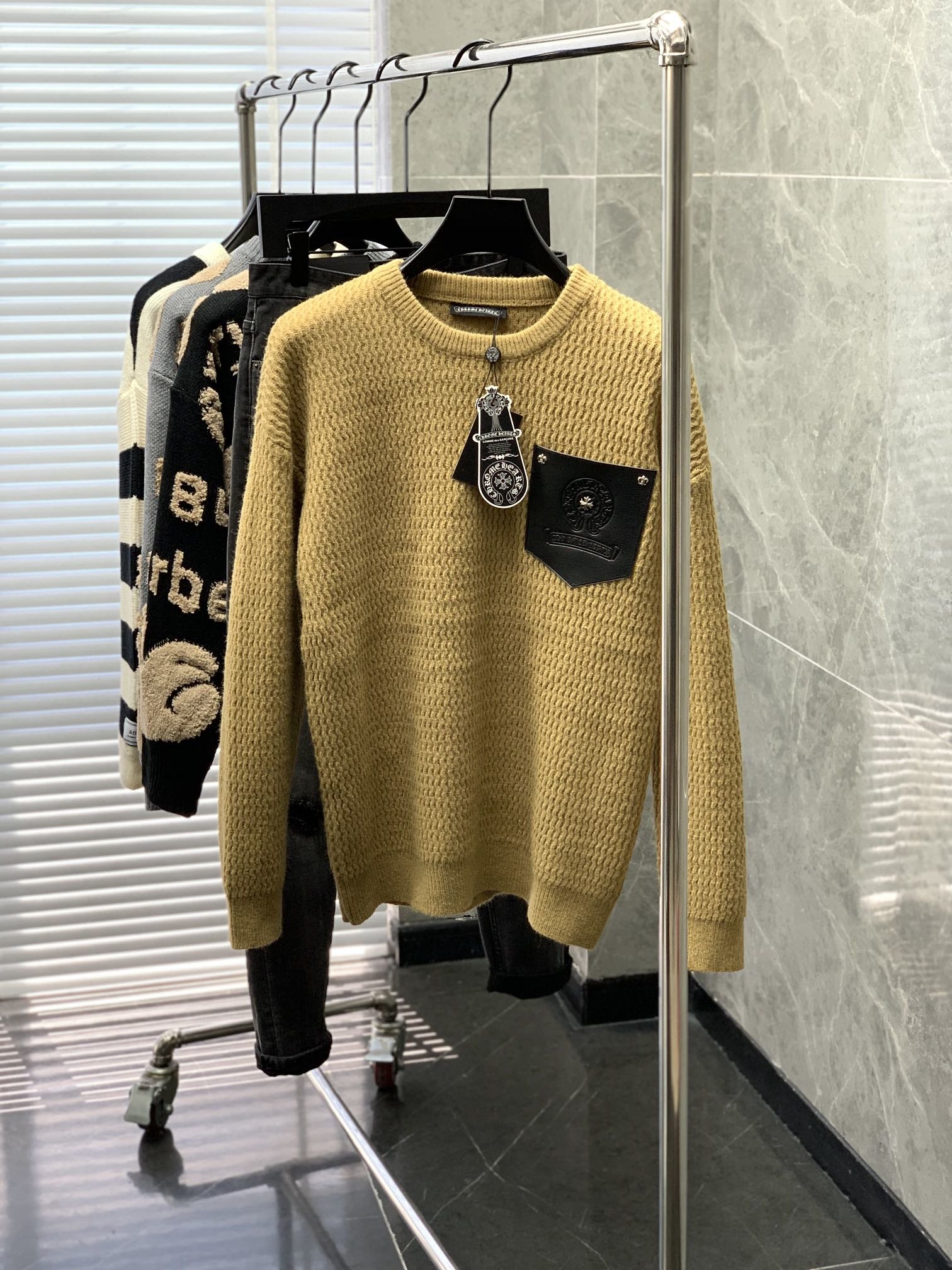 スーパーコピー 服実物の写真 N品  かっこいい おしゃれ 代引き対応国内発送後払い安全必ず届くおすすめ口コミ優良サイト