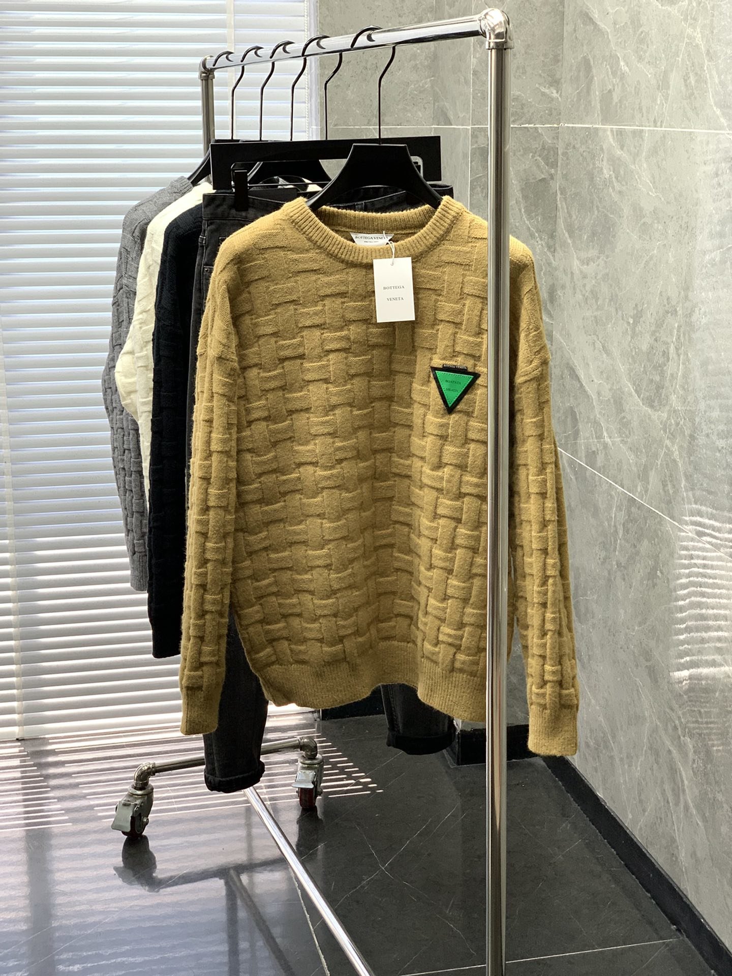 スーパーコピー 服実物の写真 N品  かっこいい おしゃれ 代引き対応国内発送後払い安全必ず届くおすすめ口コミ優良サイト