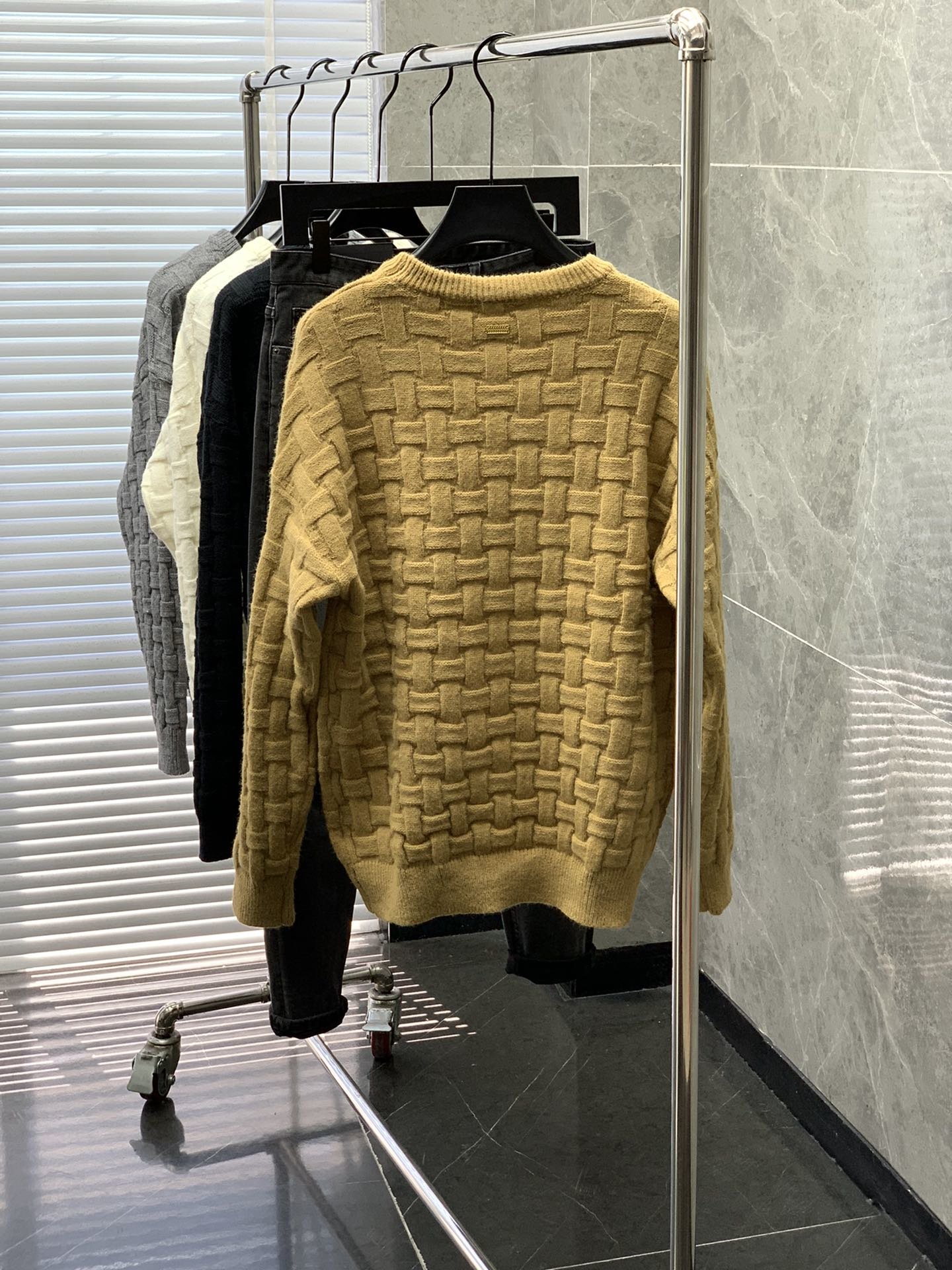 スーパーコピー 服実物の写真 N品  かっこいい おしゃれ 代引き対応国内発送後払い安全必ず届くおすすめ口コミ優良サイト