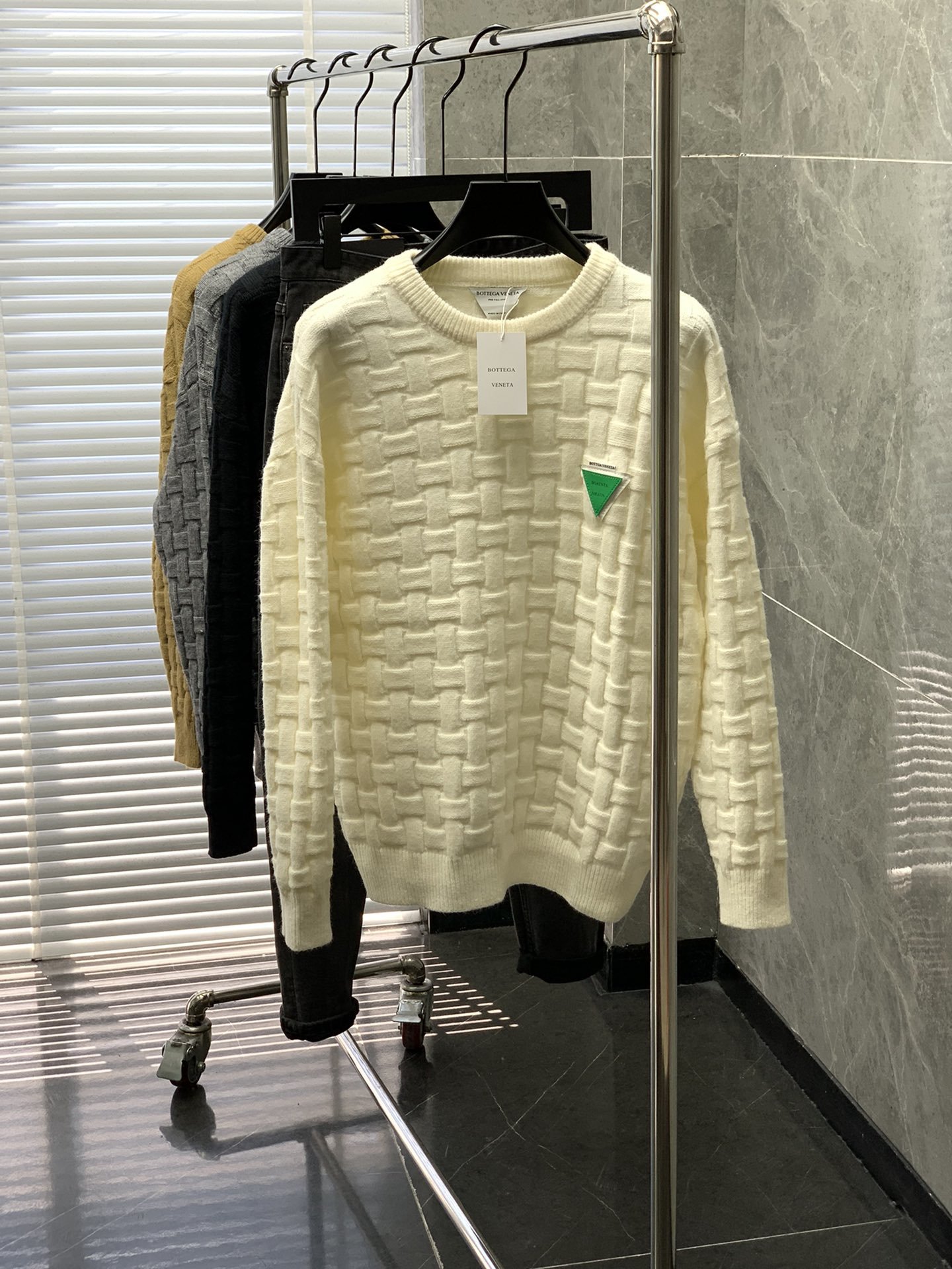 スーパーコピー 服実物の写真 N品  かっこいい おしゃれ 代引き対応国内発送後払い安全必ず届くおすすめ口コミ優良サイト