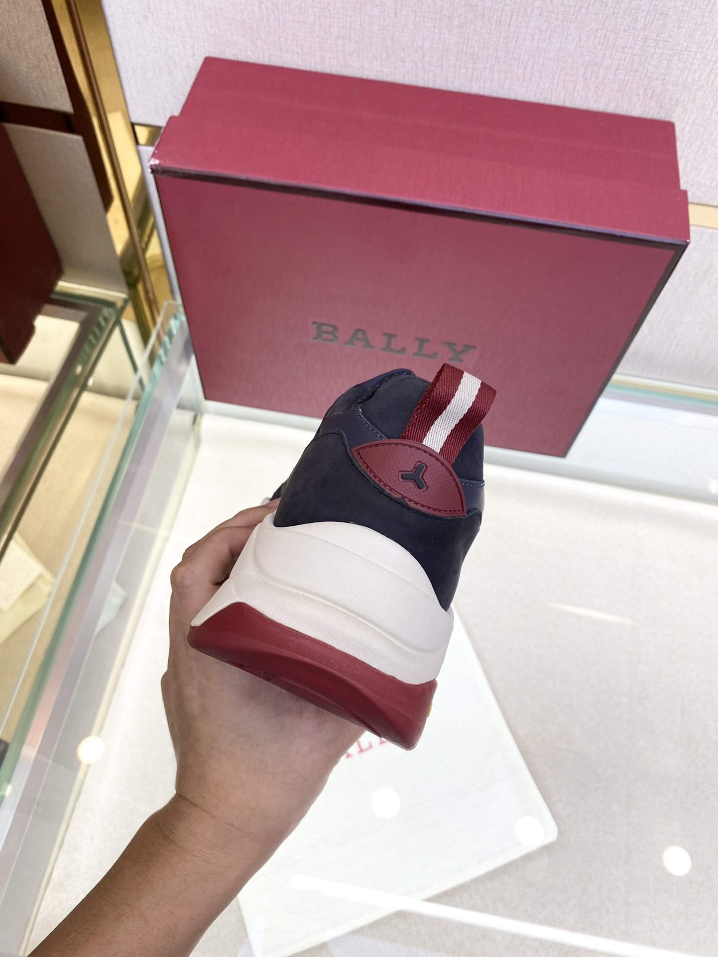 スーパーコピー 靴 実物の写真 N品  かっこいい おしゃれ代引き対応国内発送後払い安全必ず届くおすすめ口コミ優良サイト