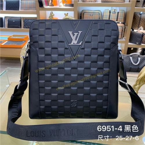 人気販売中ルイヴィトン  Louis Vuitton 斜め掛けショルダーバッグ6951-4 メンズ 実物の写真 スーパーコピーN品代引き可能国内発送後払い安全必ず届く優良サイト