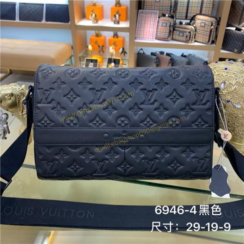 人気販売中ルイヴィトン  Louis Vuitton 斜め掛けショルダーバッグ 6946-4 メンズ 実物の写真 スーパーコピーN品代引き可能国内発送後払い安全必ず届く優良サイト