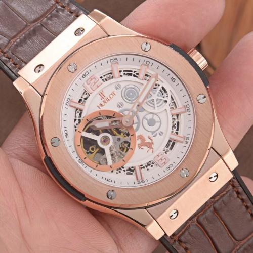 HUBLOT偽物時計 ウブロ スーパーコピー メンズ 腕時計 自動巻き 時計 実物図