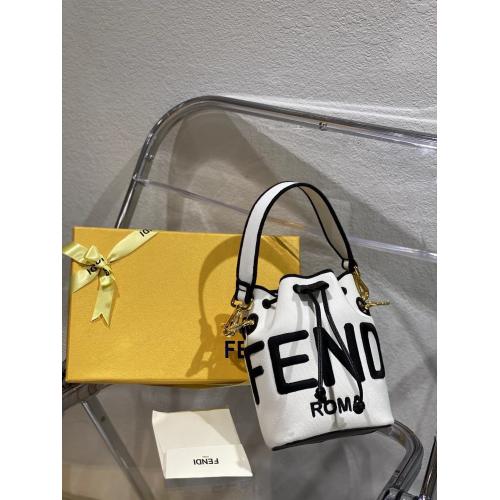 在庫切れ！スーパーコピー後払い国内発送 fendi フェンディ 1937 バケットバッグ Mon Tresor ショルダーバッグ実物の写真 代引き対応N品送料無料安全必ず届く信用できるサイト