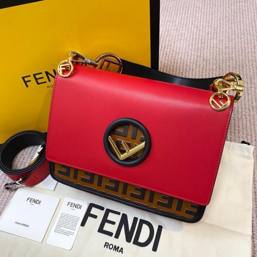 3色 スーパーコピー後払い国内発送 fendi フェンディ ショルダーバッグ 2203 実物の写真 代引き対応N品送料無料安全必ず届く信用できるサイト