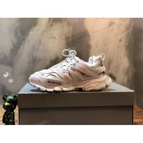 4色 ファッション通販Balenciaga バレンシアガ メンズ/レディース TriPle S  3.0 ダッドシューズ実物の写真 N品スーパーコピー靴代引き可能国内発送後払い安全必ず届く信用できるサ...