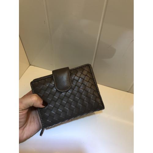 大好評ボッテガヴェネタ Bottega Veneta 1259短財布 小銭入れ実物の写真 N品スーパーコピー代引き対応国内発送後払い安全必ず届く優良サイト