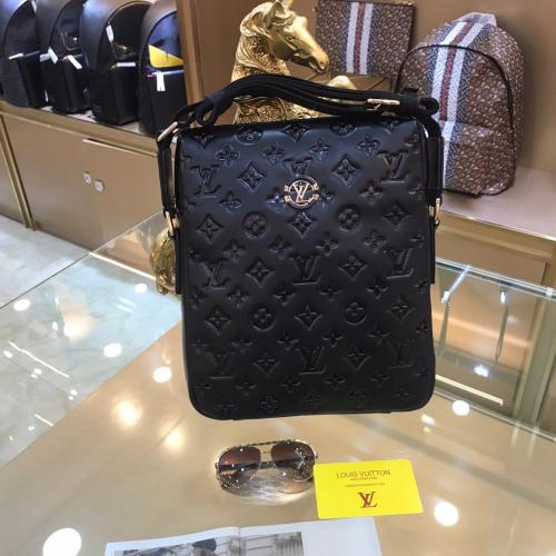 ルイヴィトン バッグ スーパーコピー 定番人気2023新品 Louis Vuitton  ショルダーバッグ