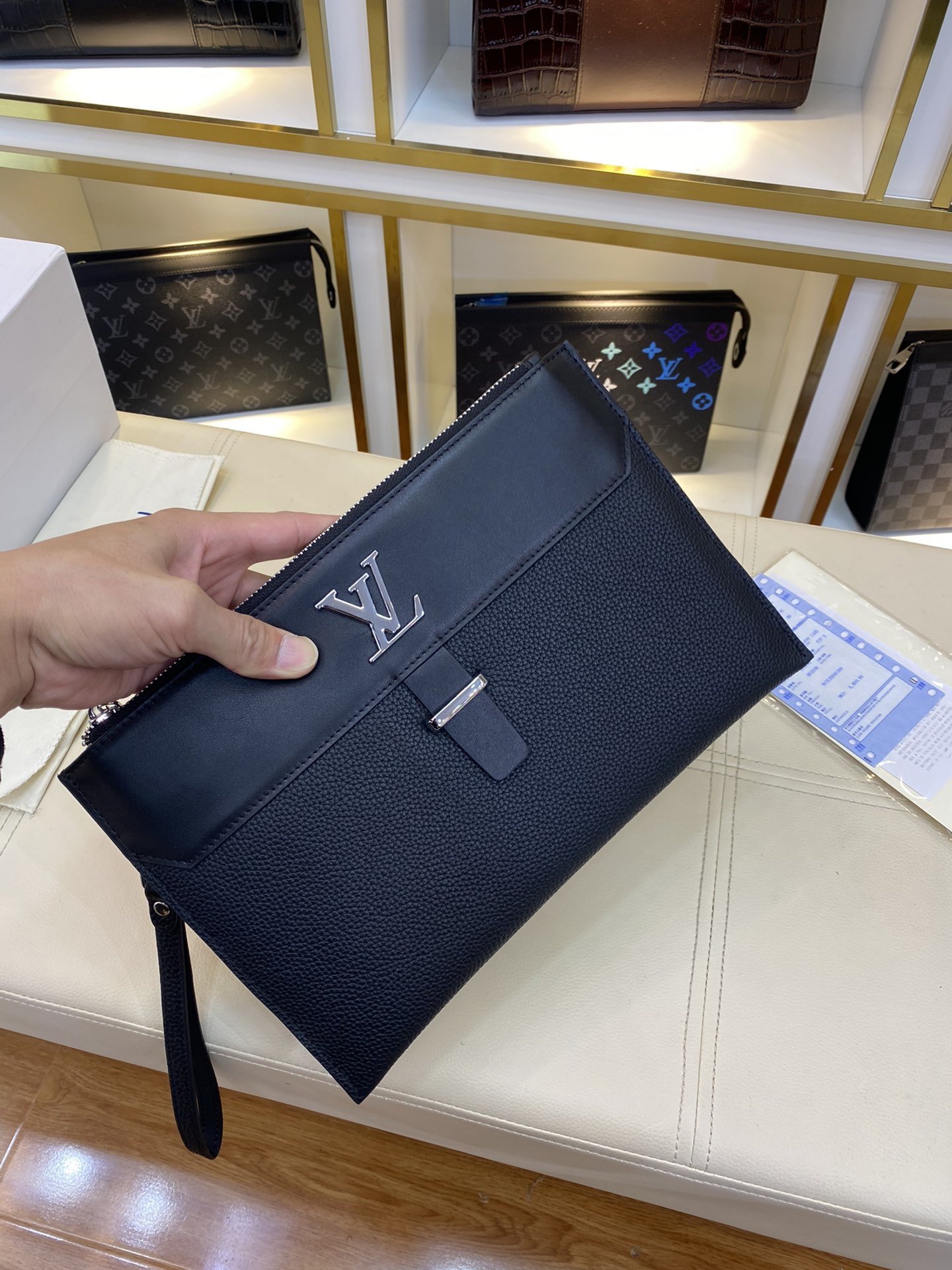 ばれない ルイヴィトン Louis Vuitton  バッグ スーパーコピーバッグN品代引き対応国内発送後払い安全必ず届く人気サイト