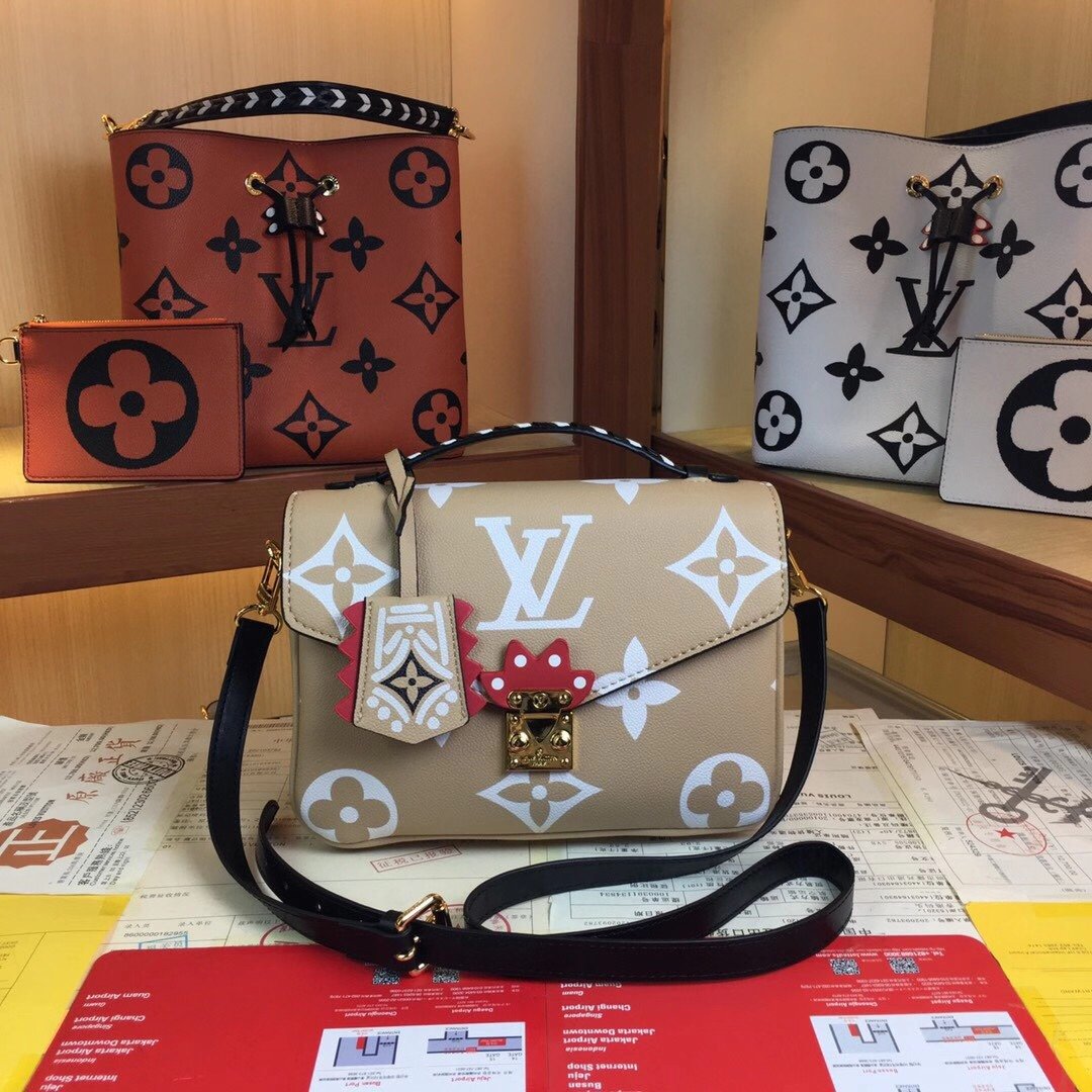 ばれない ルイヴィトン Louis Vuitton  バッグ スーパーコピーバッグN品代引き対応国内発送後払い安全必ず届く人気サイト