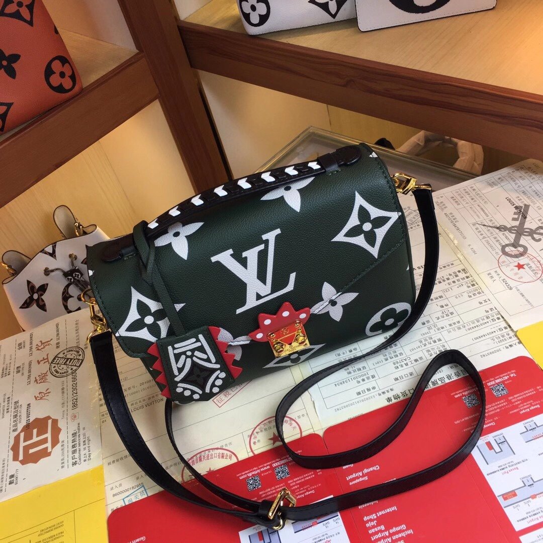 ばれない ルイヴィトン Louis Vuitton  バッグ スーパーコピーバッグN品代引き対応国内発送後払い安全必ず届く人気サイト