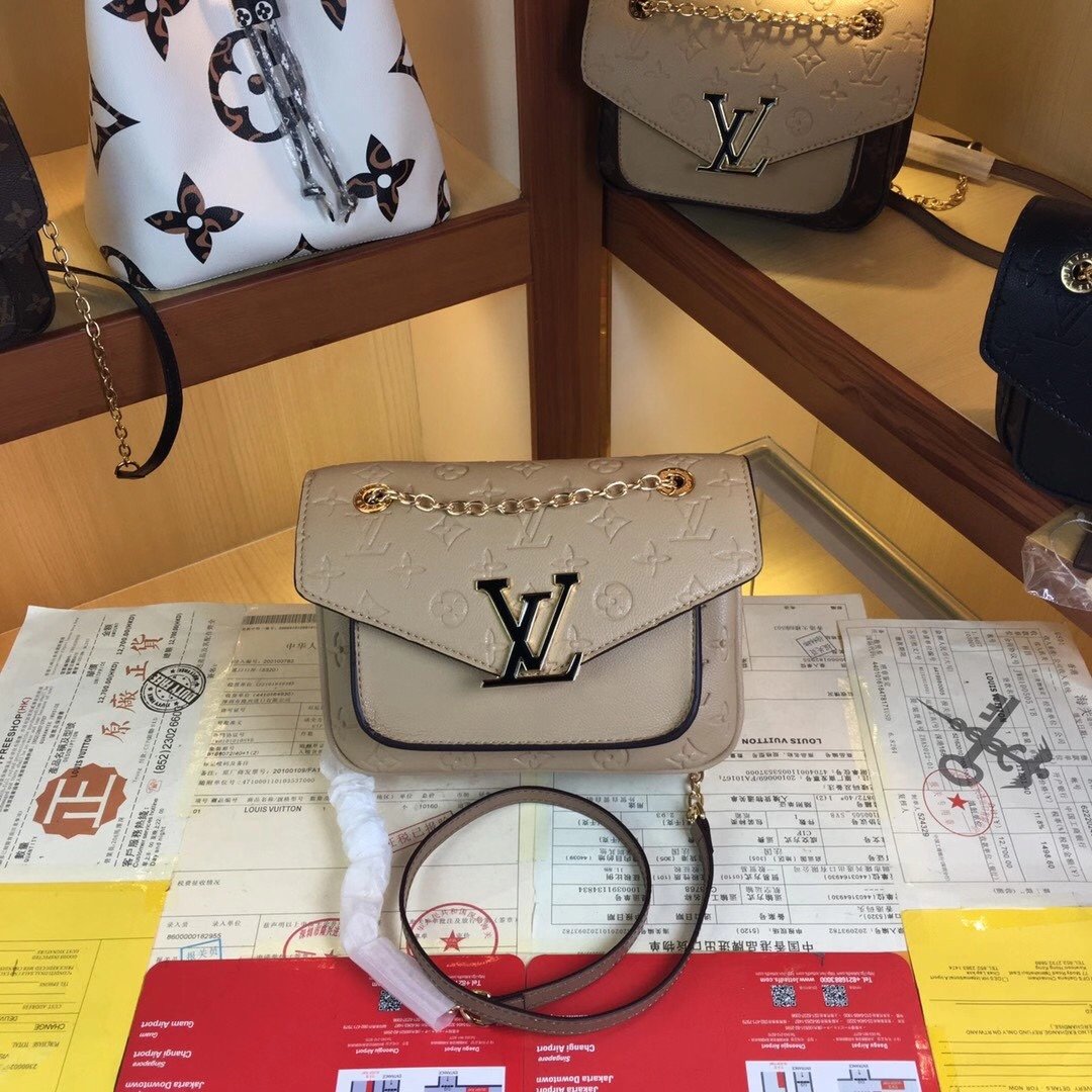 ばれない ルイヴィトン Louis Vuitton  バッグ スーパーコピーバッグN品代引き対応国内発送後払い安全必ず届く人気サイト