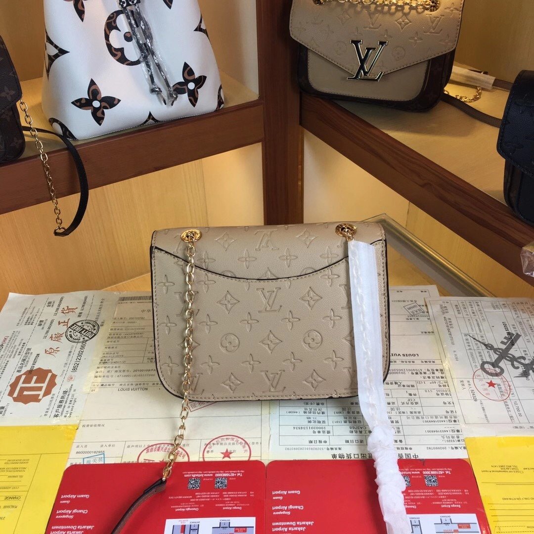 ばれない ルイヴィトン Louis Vuitton  バッグ スーパーコピーバッグN品代引き対応国内発送後払い安全必ず届く人気サイト