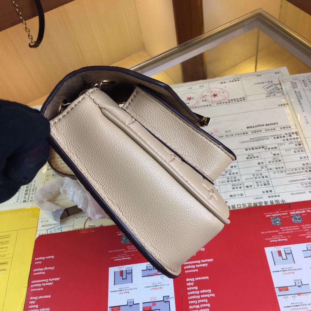 ばれない ルイヴィトン Louis Vuitton  バッグ スーパーコピーバッグN品代引き対応国内発送後払い安全必ず届く人気サイト