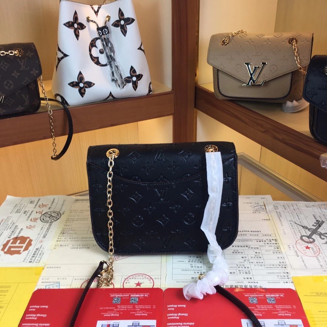 ばれない ルイヴィトン Louis Vuitton  バッグ スーパーコピーバッグN品代引き対応国内発送後払い安全必ず届く人気サイト