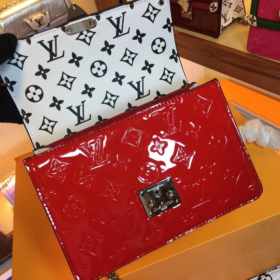 ばれない ルイヴィトン Louis Vuitton  バッグ スーパーコピーバッグN品代引き対応国内発送後払い安全必ず届く人気サイト