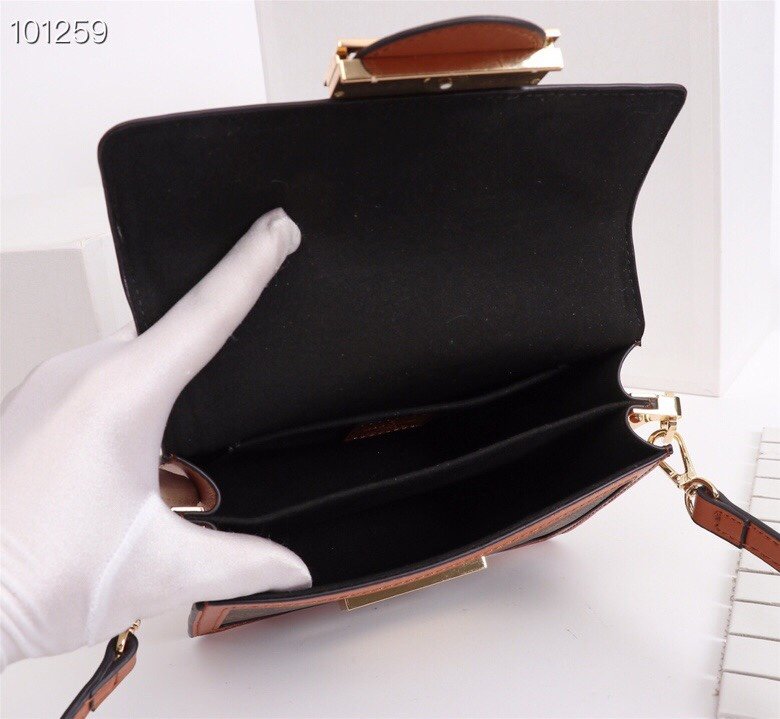 ばれない ルイヴィトン Louis Vuitton  バッグ スーパーコピーバッグN品代引き対応国内発送後払い安全必ず届く人気サイト