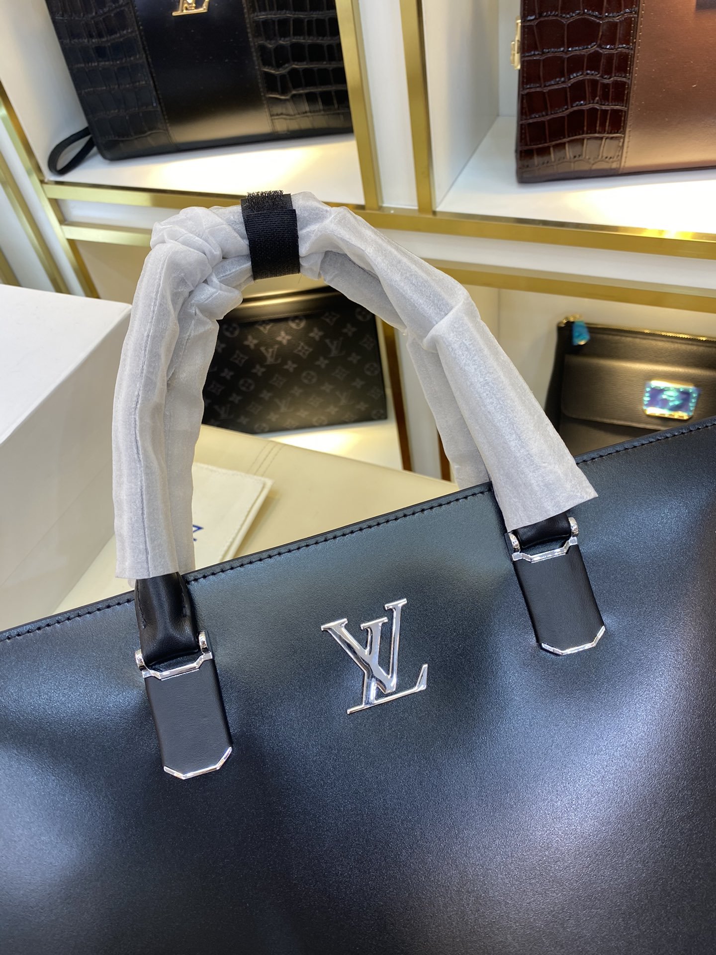 ばれない ルイヴィトン Louis Vuitton  バッグ スーパーコピーバッグN品代引き対応国内発送後払い安全必ず届く人気サイト