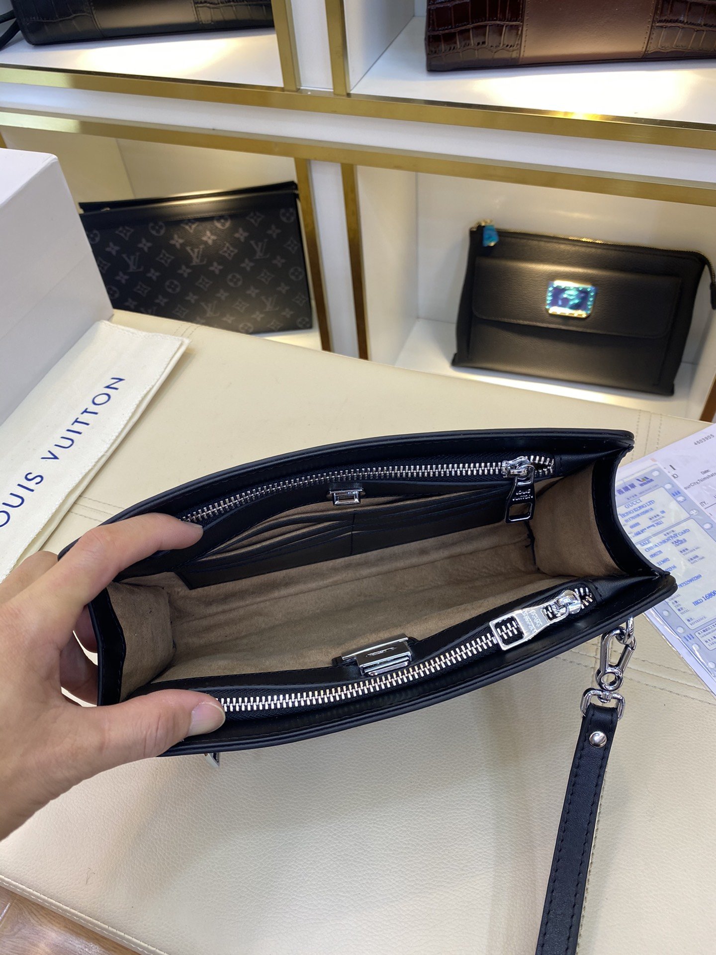 ばれない ルイヴィトン Louis Vuitton  バッグ スーパーコピーバッグN品代引き対応国内発送後払い安全必ず届く人気サイト