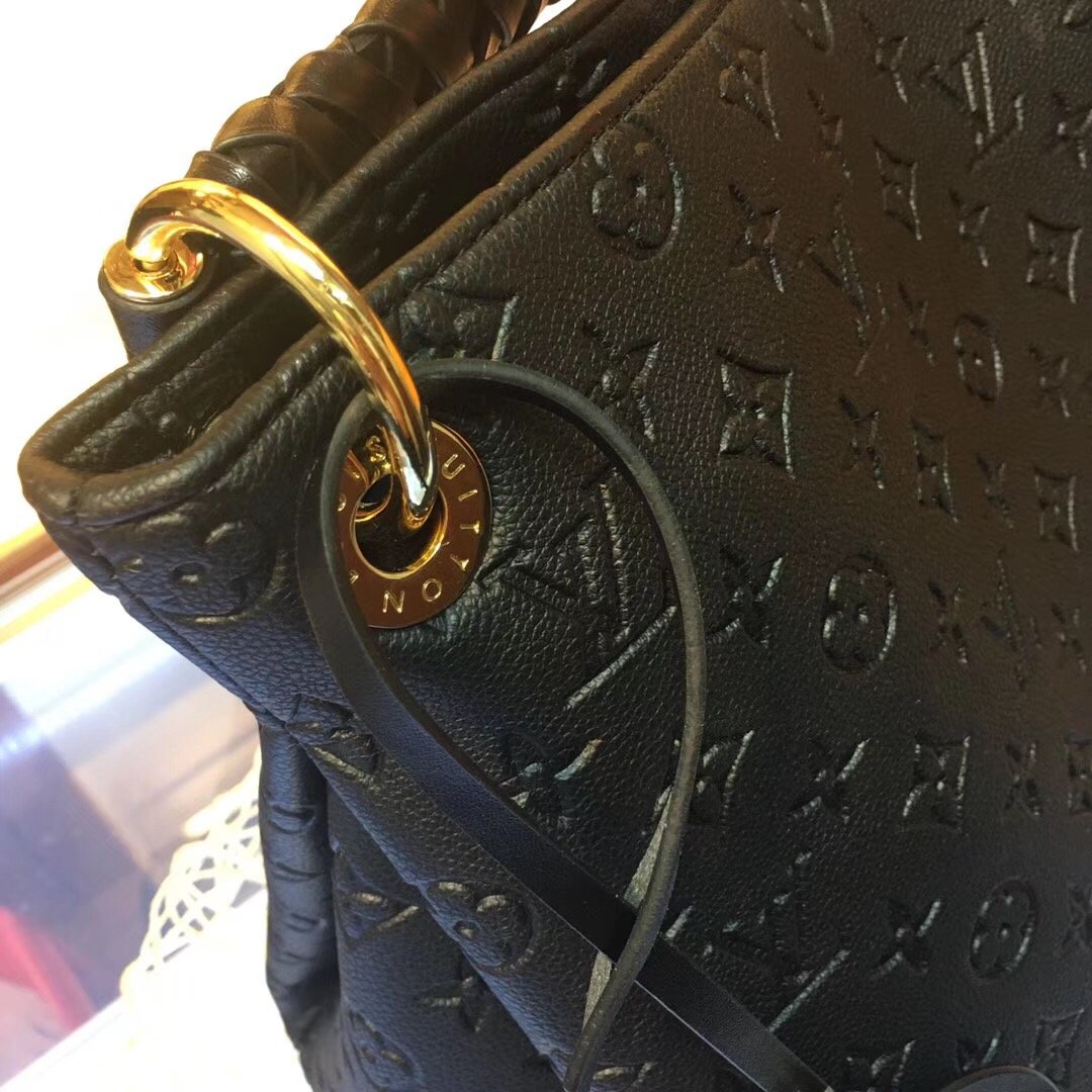 ばれない ルイヴィトン Louis Vuitton  バッグ スーパーコピーバッグN品代引き対応国内発送後払い安全必ず届く人気サイト