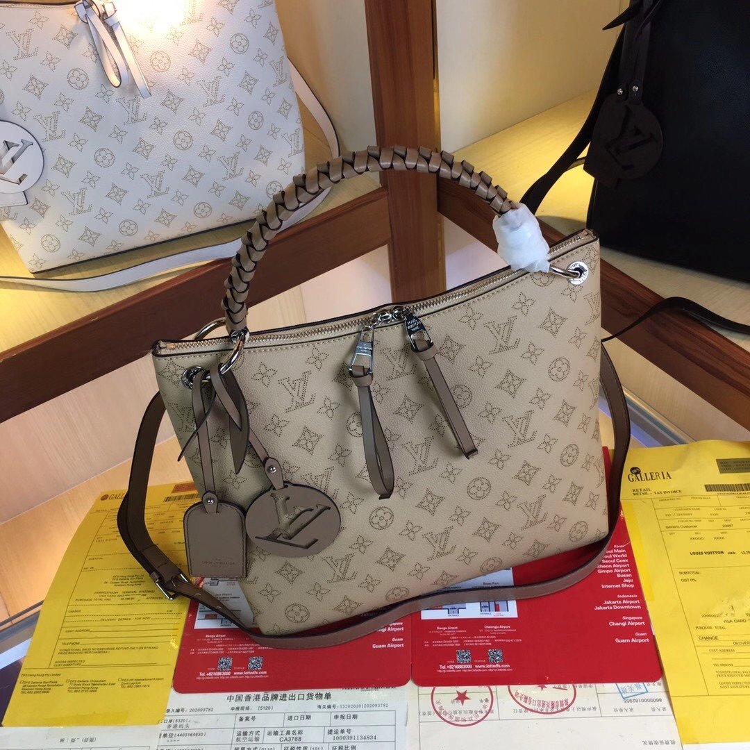 ばれない ルイヴィトン Louis Vuitton  バッグ スーパーコピーバッグN品代引き対応国内発送後払い安全必ず届く人気サイト