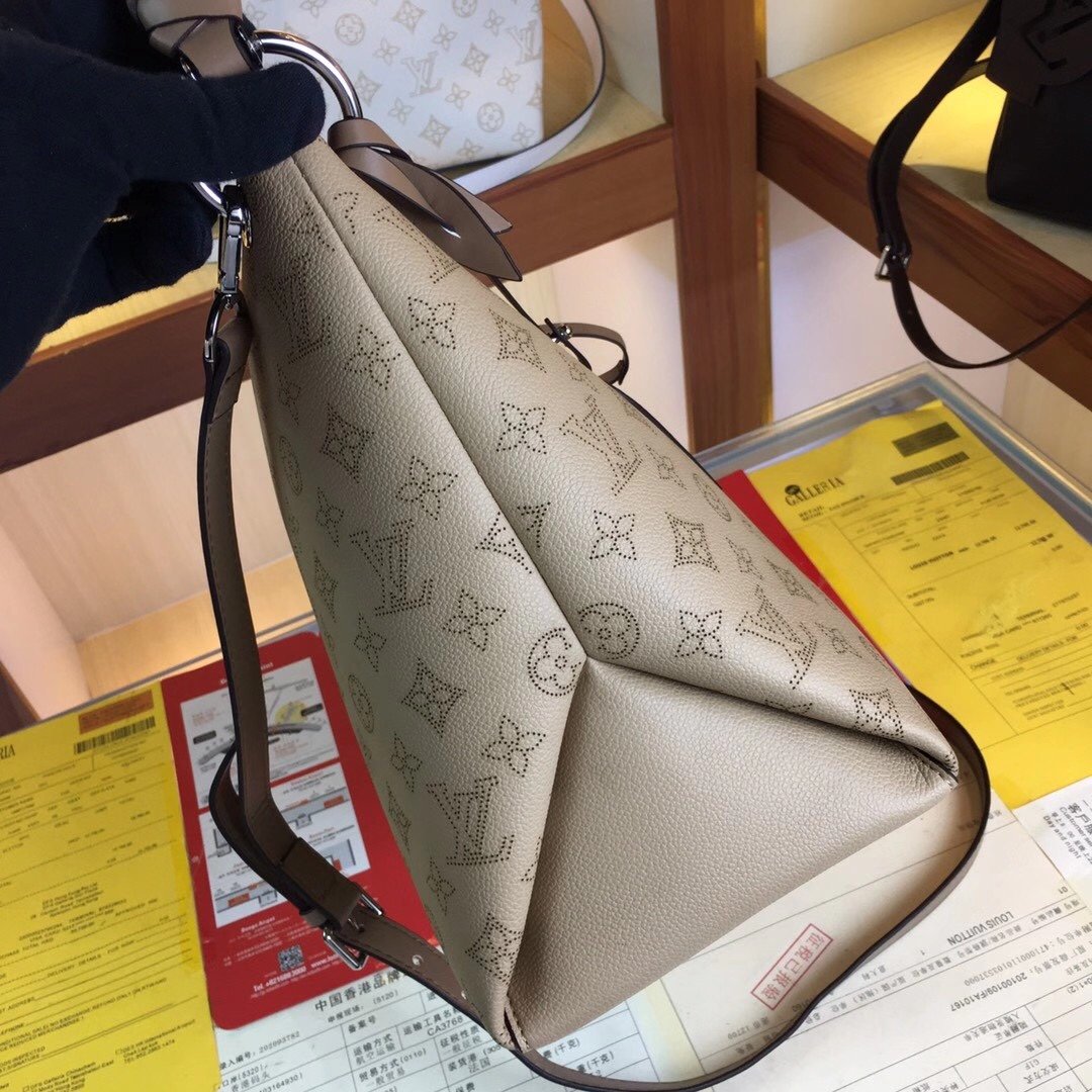 ばれない ルイヴィトン Louis Vuitton  バッグ スーパーコピーバッグN品代引き対応国内発送後払い安全必ず届く人気サイト