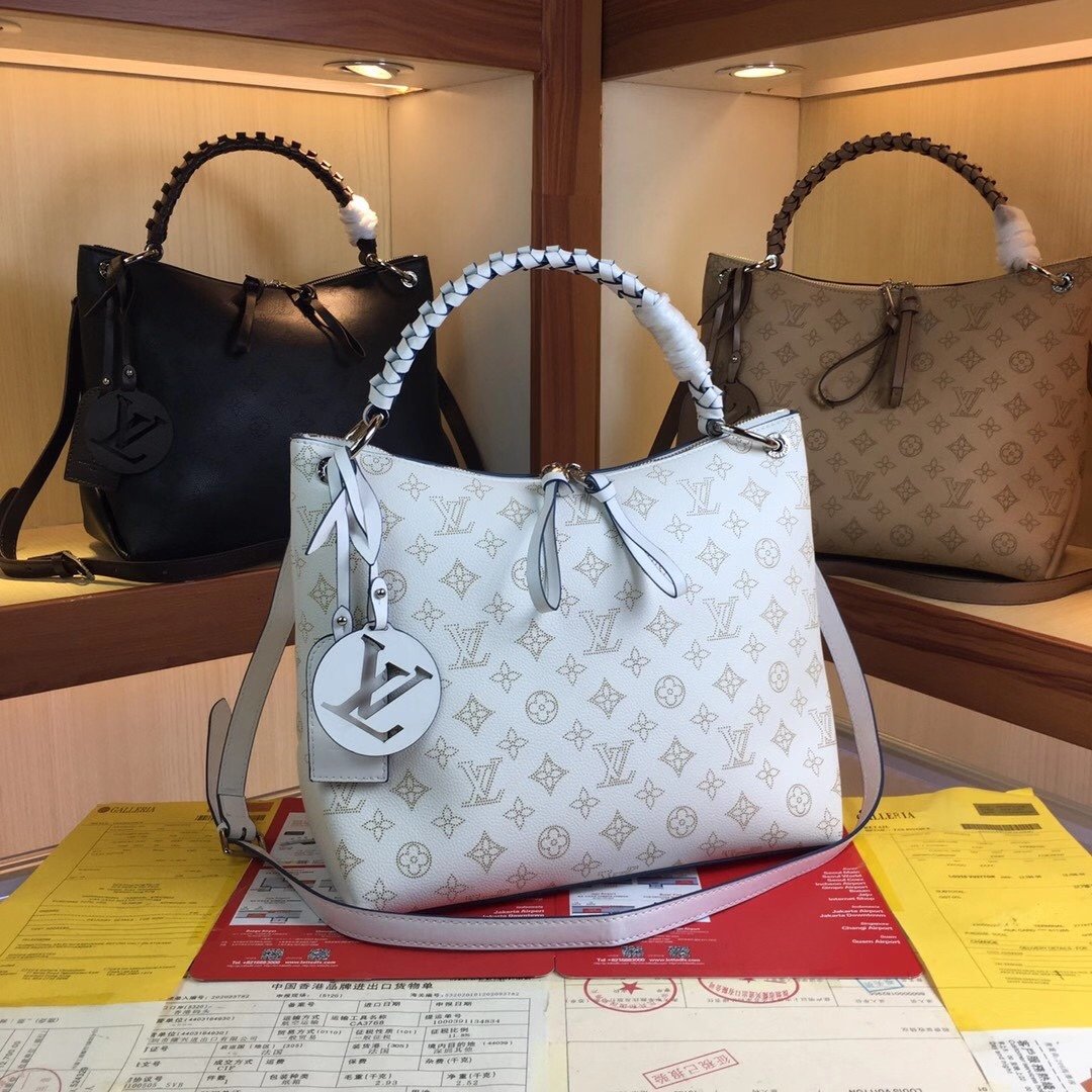 ばれない ルイヴィトン Louis Vuitton  バッグ スーパーコピーバッグN品代引き対応国内発送後払い安全必ず届く人気サイト
