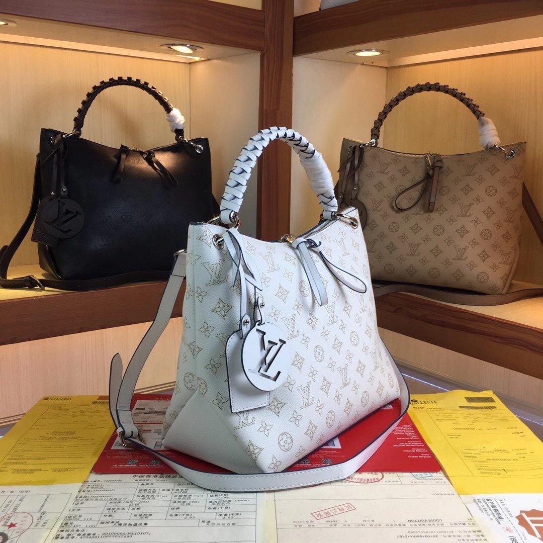 ばれない ルイヴィトン Louis Vuitton  バッグ スーパーコピーバッグN品代引き対応国内発送後払い安全必ず届く人気サイト