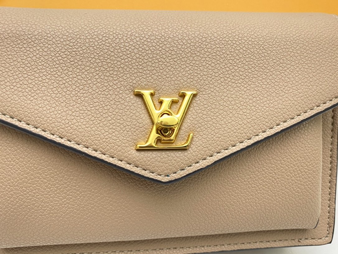 ばれない ルイヴィトン Louis Vuitton  バッグ スーパーコピーバッグN品代引き対応国内発送後払い安全必ず届く人気サイト