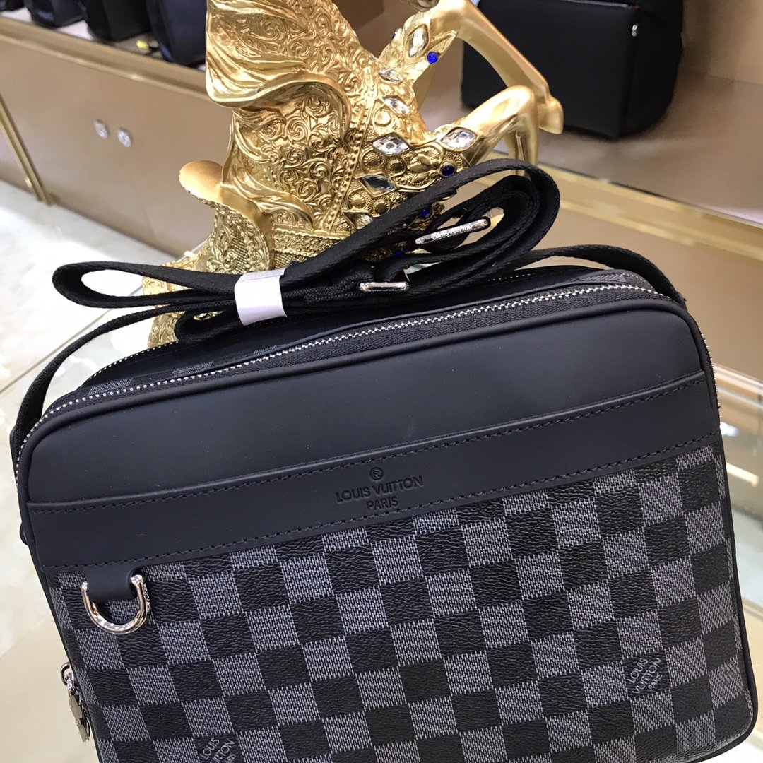 ばれない ルイヴィトン Louis Vuitton  バッグ スーパーコピーバッグN品代引き対応国内発送後払い安全必ず届く人気サイト