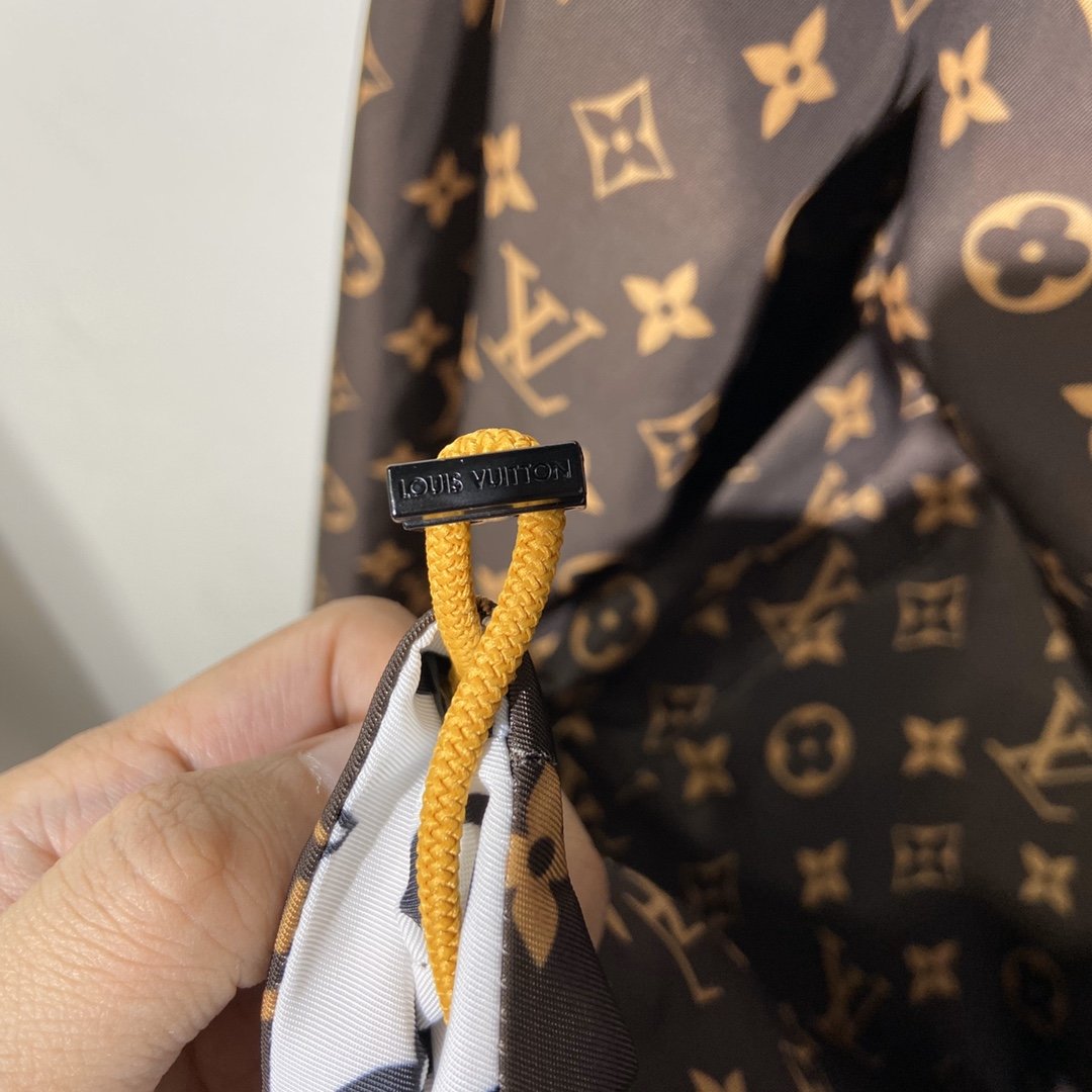 最高品質N品ルイヴィトン Louis Vuitton ジャケット リバーシブル 実物の写真 メンズ スーパーコピー服代引き可能国内発送後払い