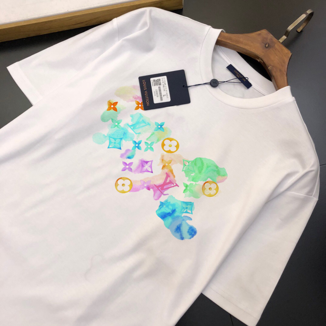 最高品質N品ルイヴィトン Louis Vuitton 半袖Tシャツ 実物の写真 メンズ/レディース スーパーコピー服代引き可能国内発送後払い安全必ず届く信用できるサイト