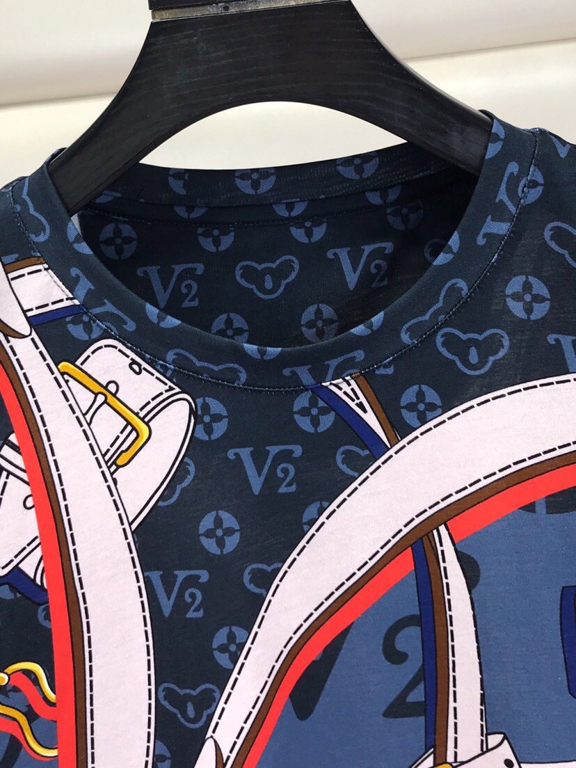 最高品質N品ルイヴィトン Louis Vuitton 半袖Tシャツ 実物の写真 メンズ/レディース スーパーコピー服代引き可能国内発送後払い安全必ず届く信用できるサイト