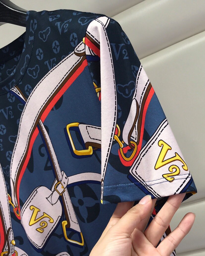 最高品質N品ルイヴィトン Louis Vuitton 半袖Tシャツ 実物の写真 メンズ/レディース スーパーコピー服代引き可能国内発送後払い安全必ず届く信用できるサイト