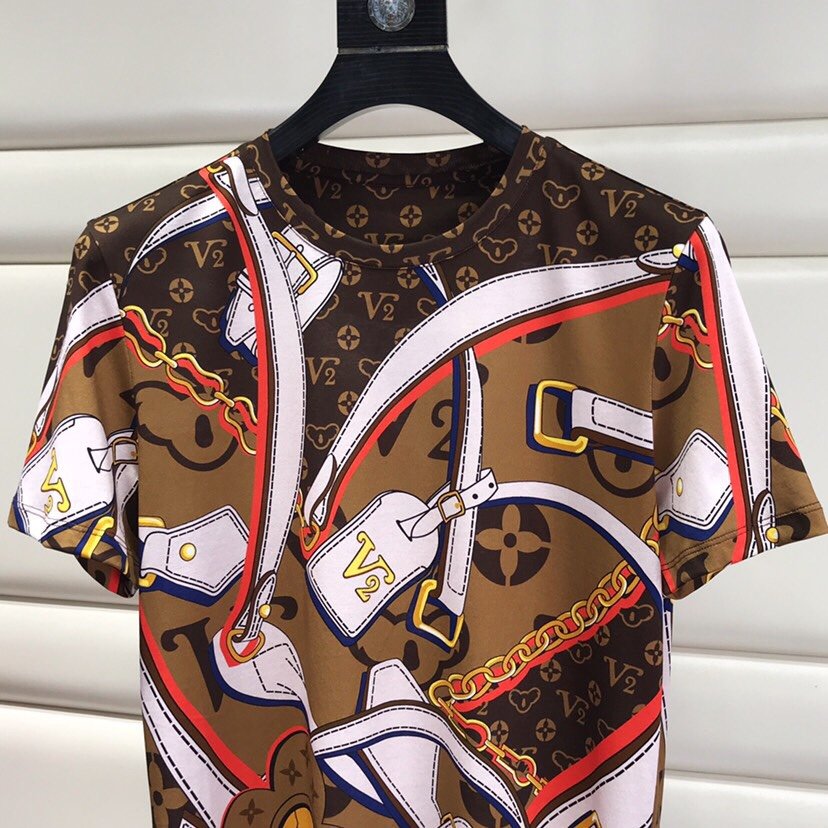 最高品質N品ルイヴィトン Louis Vuitton 半袖Tシャツ 実物の写真 メンズ/レディース スーパーコピー服代引き可能国内発送後払い安全必ず届く信用できるサイト