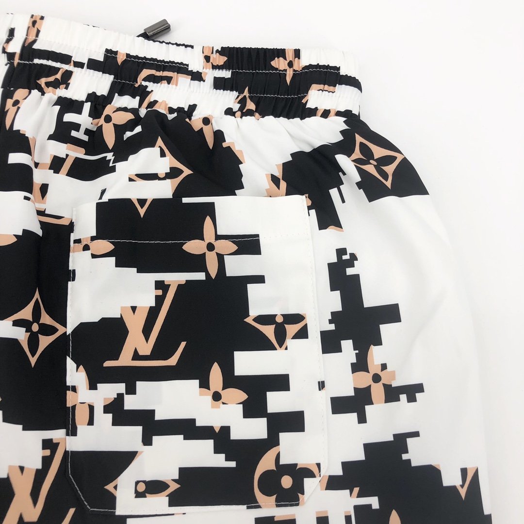 最高品質N品ルイヴィトン Louis Vuitton 半袖Tシャツ 実物の写真 メンズ/レディース スーパーコピー服代引き可能国内発送後払い安全必ず届く信用できるサイト