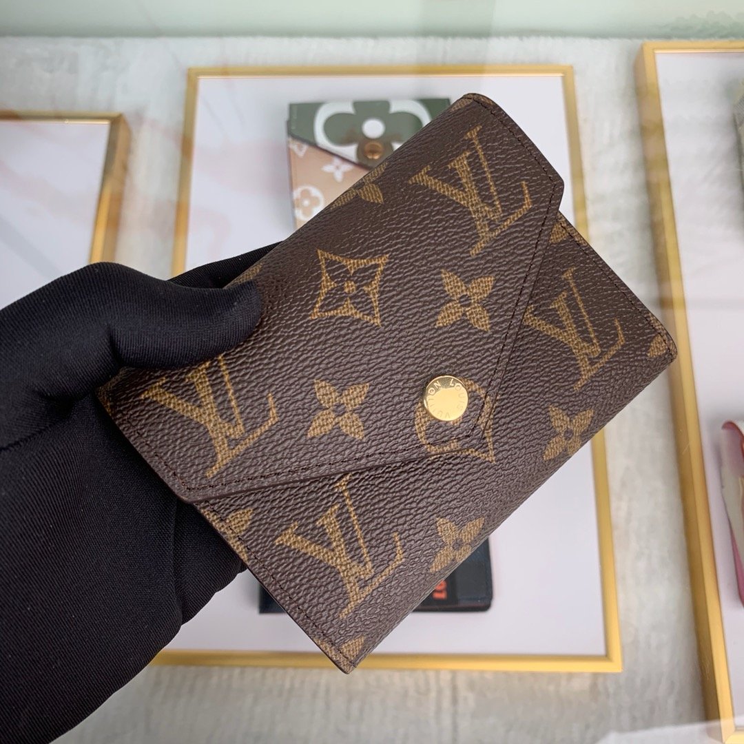 かっこいい おしゃれルイヴィトン Louis Vuitton 財布ブランドスーパーコピーN品代引き可能国内発送後払い安全必ず届く優良サイト