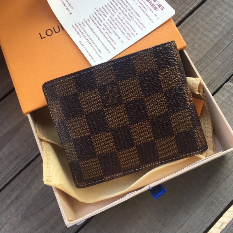 かっこいい おしゃれルイヴィトン Louis Vuitton 財布ブランドスーパーコピーN品代引き可能国内発送後払い安全必ず届く優良サイト