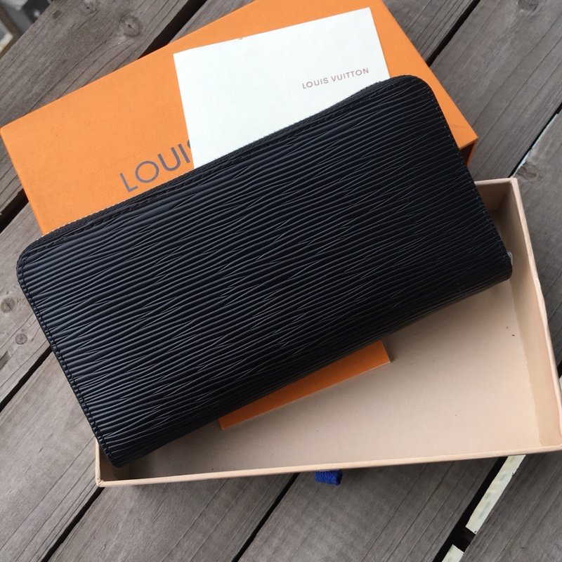 かっこいい おしゃれルイヴィトン Louis Vuitton 財布ブランドスーパーコピーN品代引き可能国内発送後払い安全必ず届く優良サイト