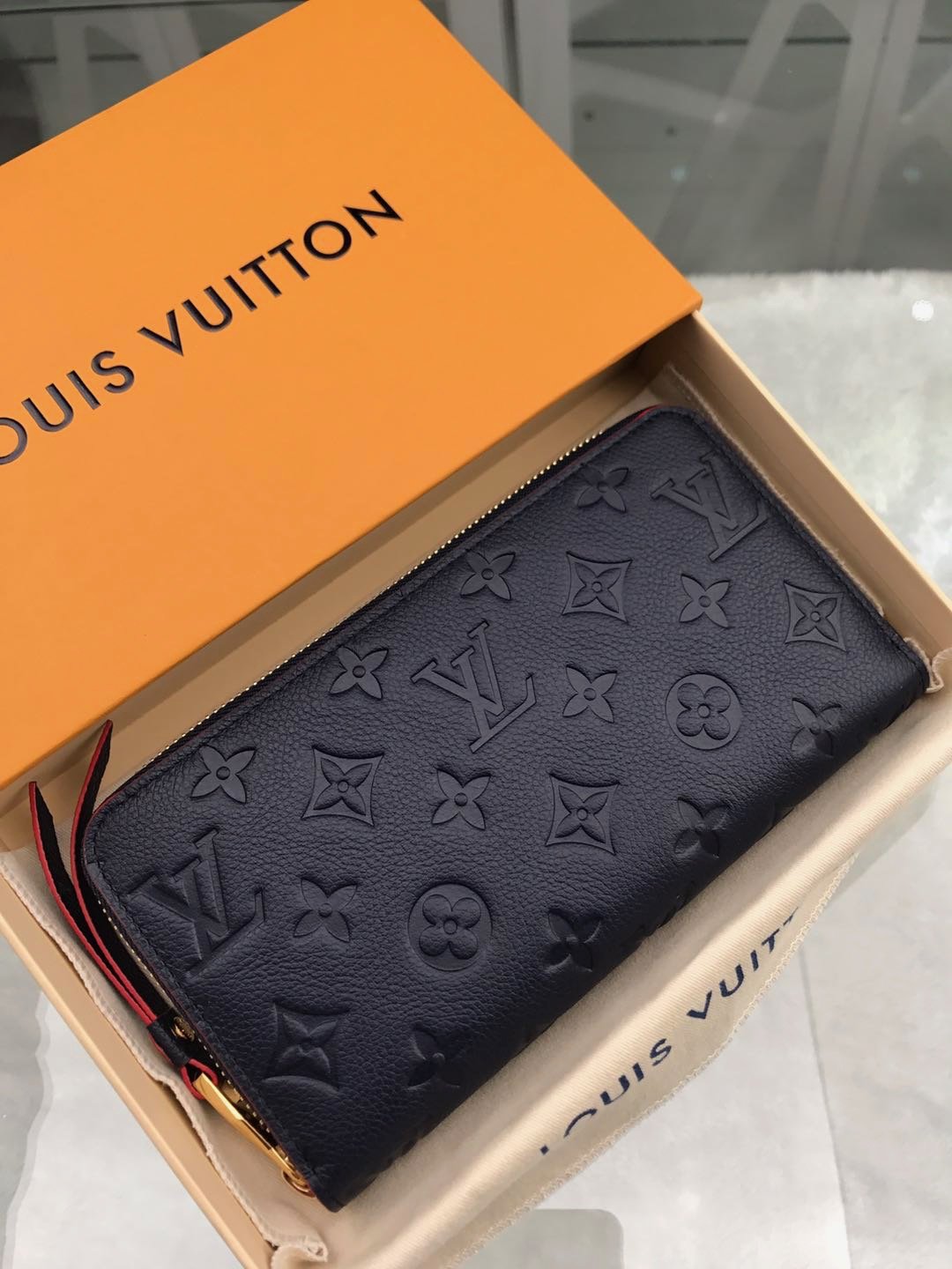 かっこいい おしゃれルイヴィトン Louis Vuitton 財布ブランドスーパーコピーN品代引き可能国内発送後払い安全必ず届く優良サイト
