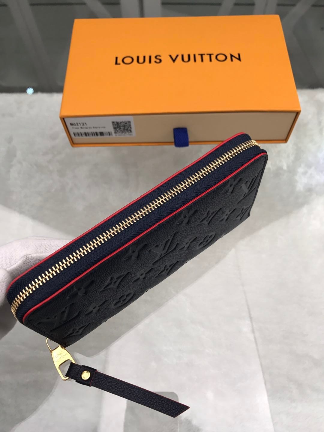 かっこいい おしゃれルイヴィトン Louis Vuitton 財布ブランドスーパーコピーN品代引き可能国内発送後払い安全必ず届く優良サイト