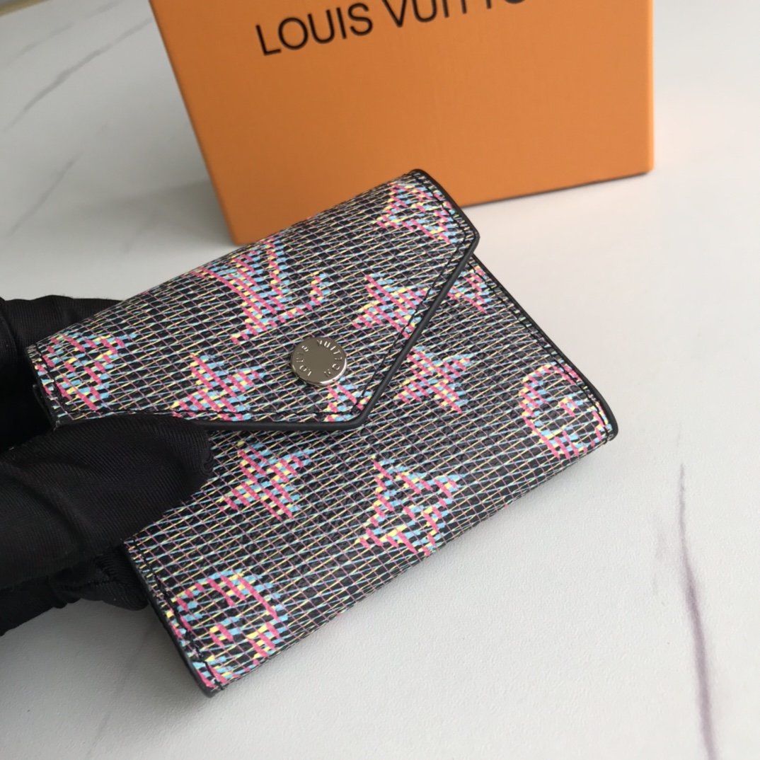 3色 かっこいい おしゃれルイヴィトン Louis Vuitton 小銭入れ M68673 ブランドスーパーコピー財布N品代引き可能国内発送