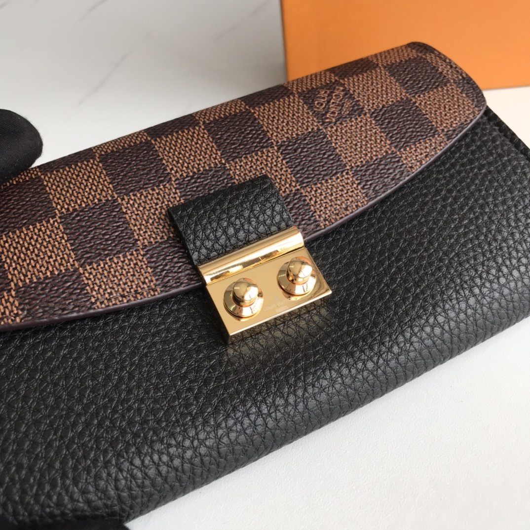 かっこいい おしゃれルイヴィトン Louis Vuitton 財布ブランドスーパーコピーN品代引き可能国内発送後払い安全必ず届く優良サイト