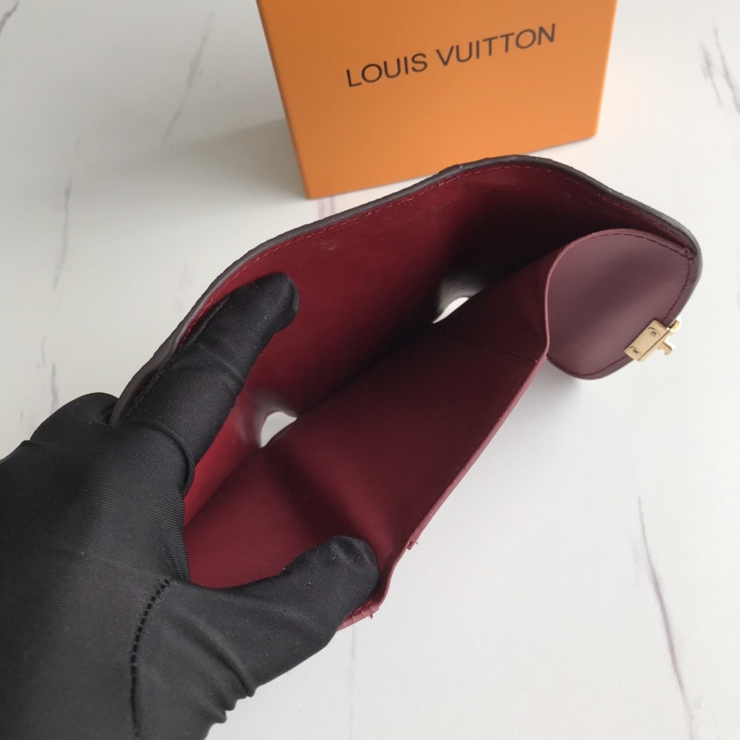 かっこいい おしゃれルイヴィトン Louis Vuitton 財布ブランドスーパーコピーN品代引き可能国内発送後払い安全必ず届く優良サイト