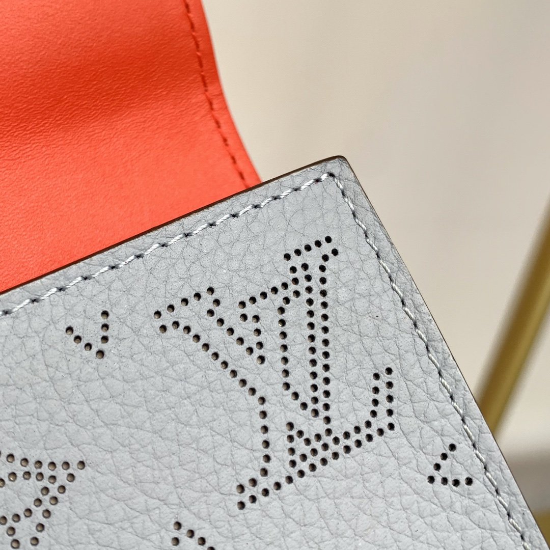 かっこいい おしゃれルイヴィトン Louis Vuitton 財布ブランドスーパーコピーN品代引き可能国内発送後払い安全必ず届く優良サイト