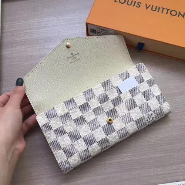 かっこいい おしゃれルイヴィトン Louis Vuitton 財布ブランドスーパーコピーN品代引き可能国内発送後払い安全必ず届く優良サイト