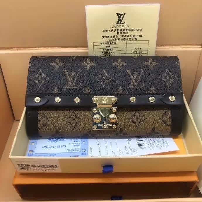 かっこいい おしゃれルイヴィトン Louis Vuitton 財布ブランドスーパーコピーN品代引き可能国内発送後払い安全必ず届く優良サイト